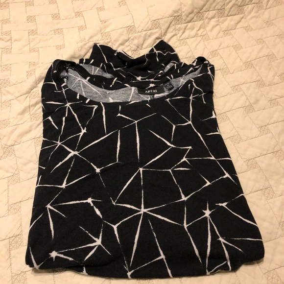 Apt. 9 Tops - 2x$9. Black shirt